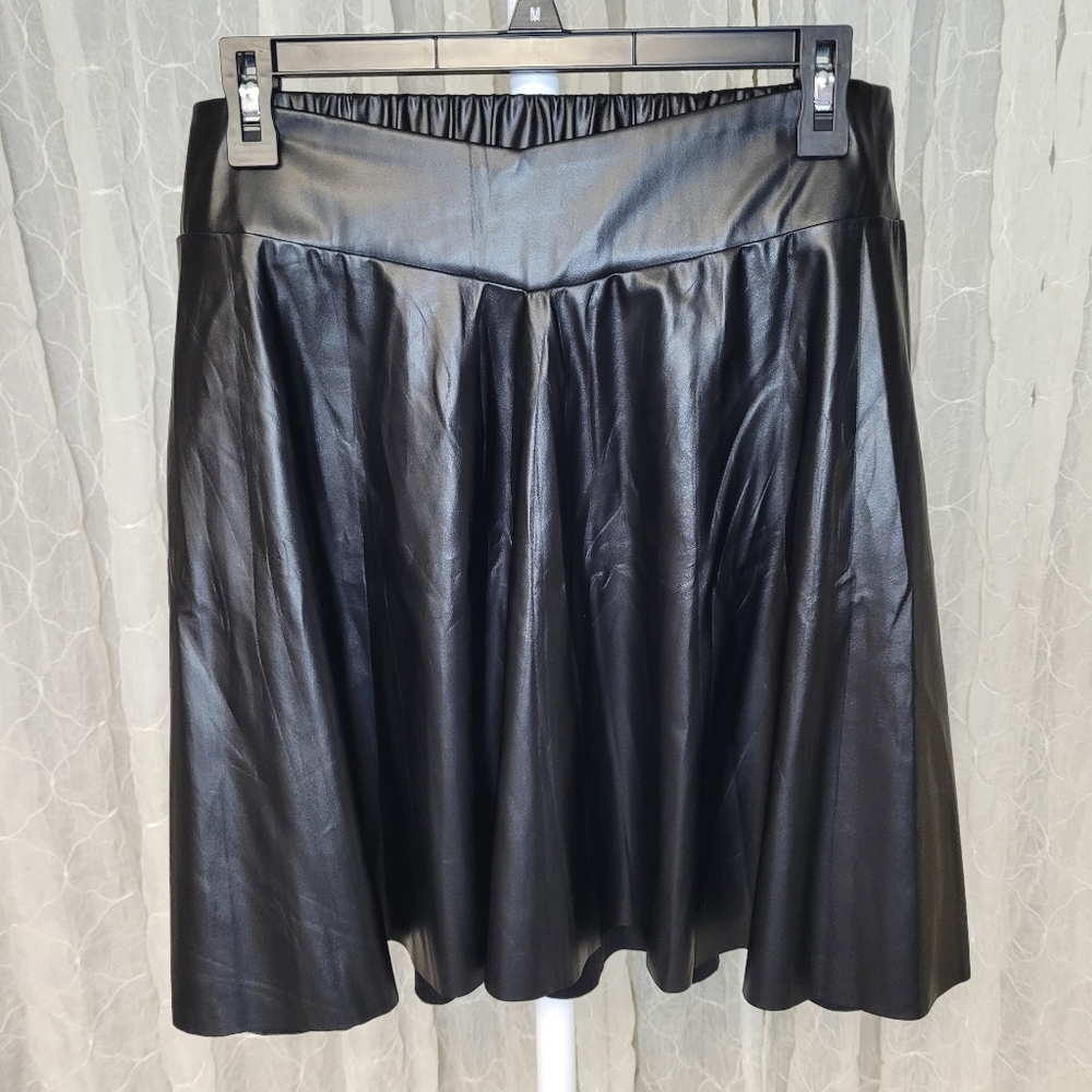 SHEIN Black A-Line Skater Faux Leather Skirt